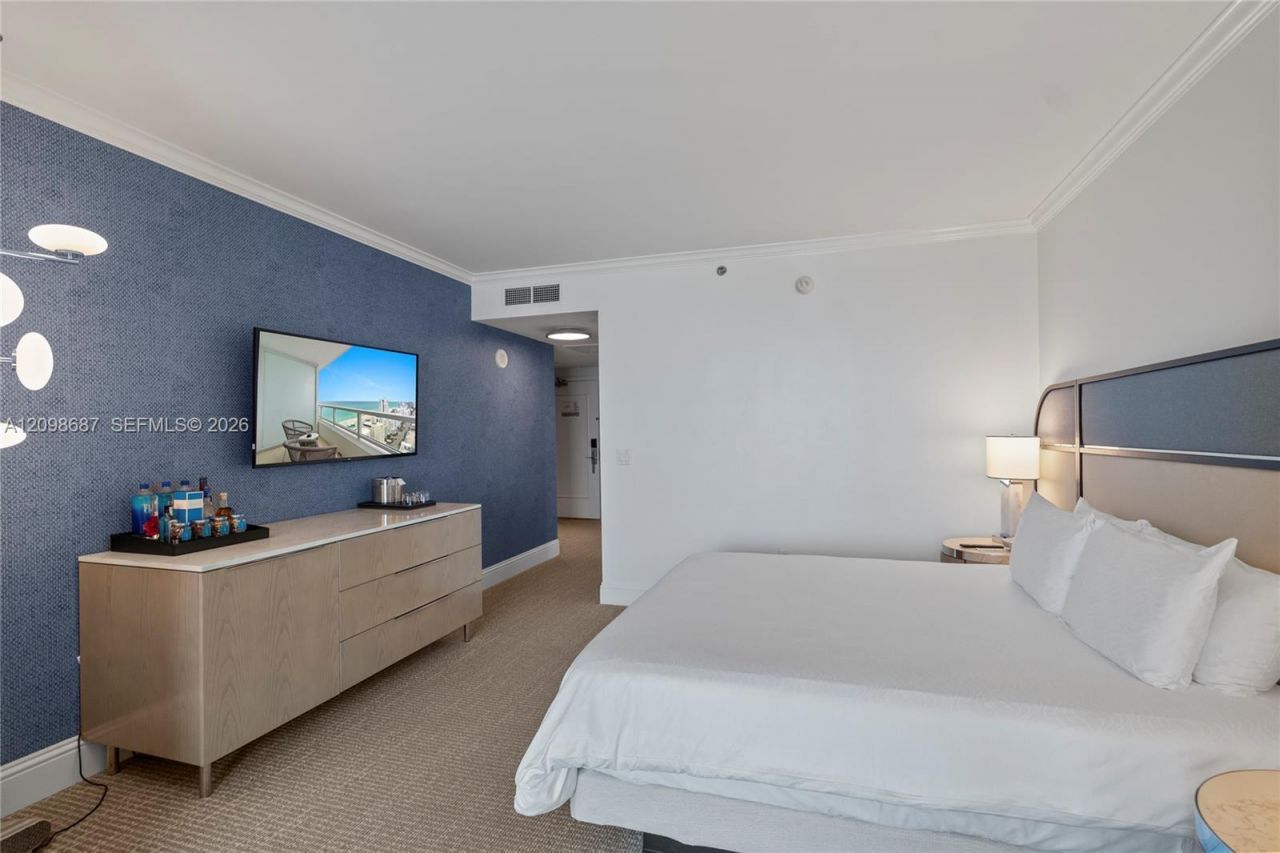4401 Collins Ave , Unit 2610/2612, Miami Beach, FL 33140 Photo