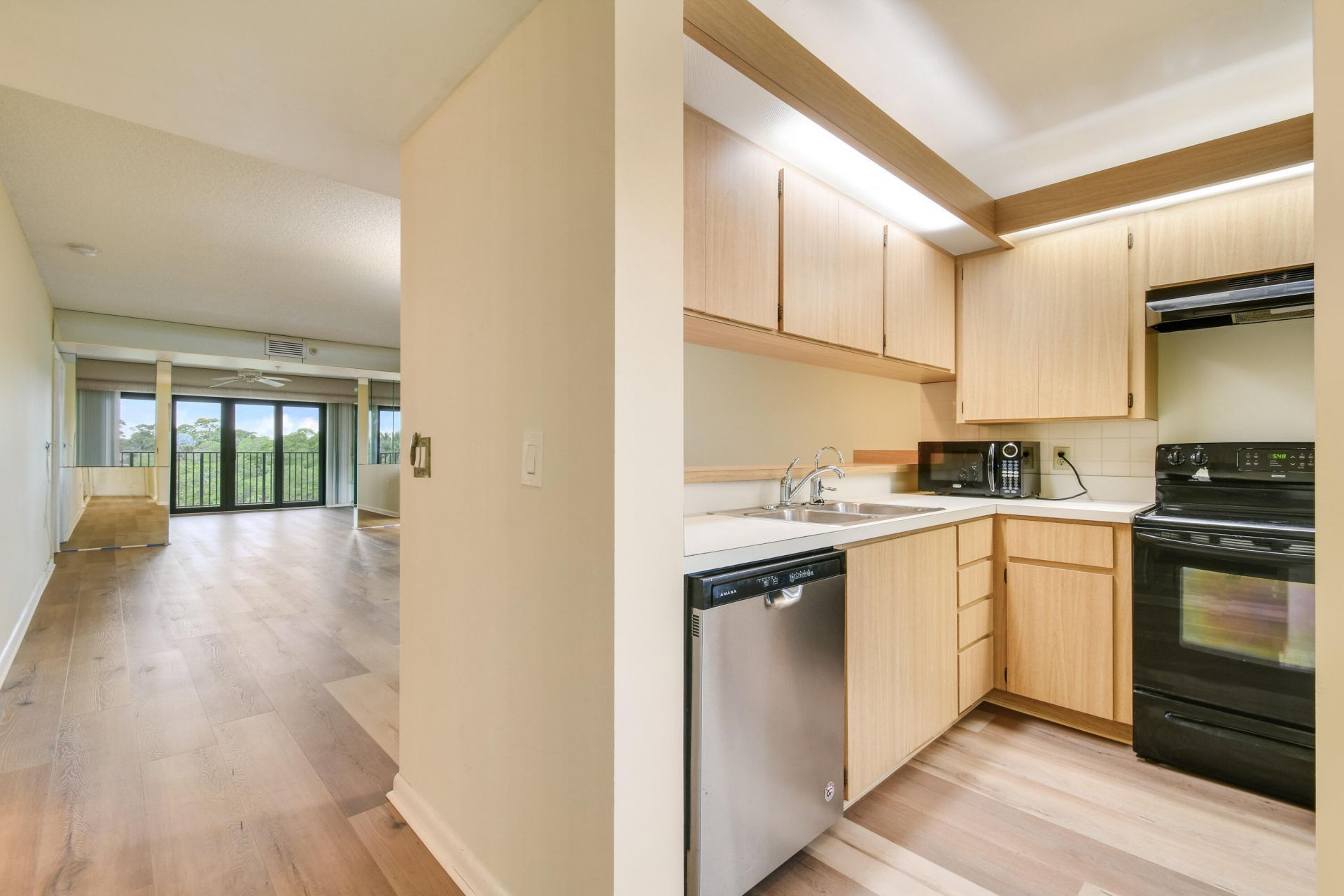 1701 Marina Isle Way, Unit 301, Jupiter, FL 33477 Photo