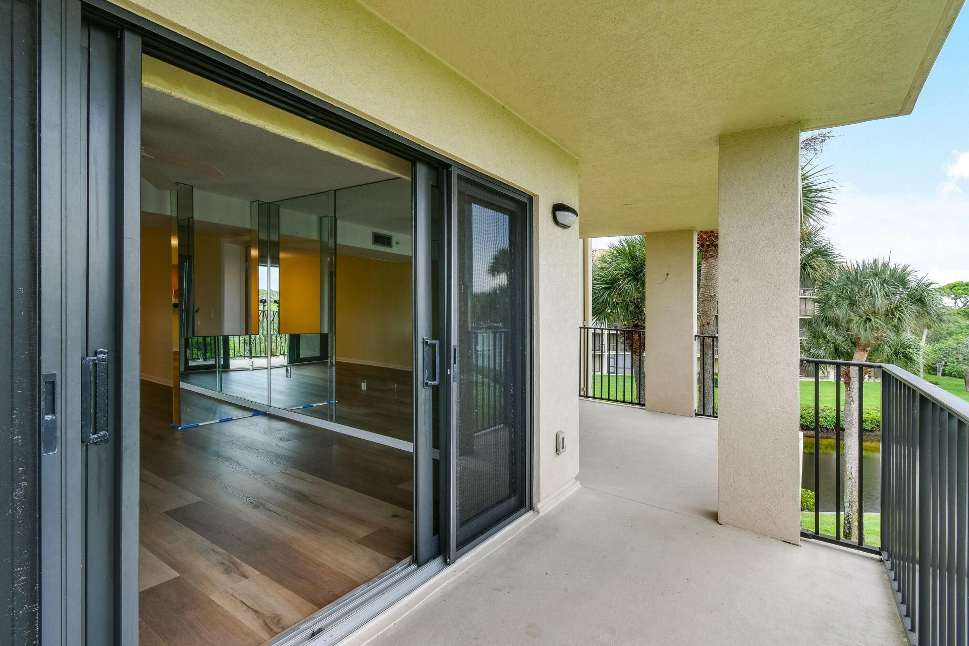 1701 Marina Isle Way, Unit 301, Jupiter, FL 33477 Photo