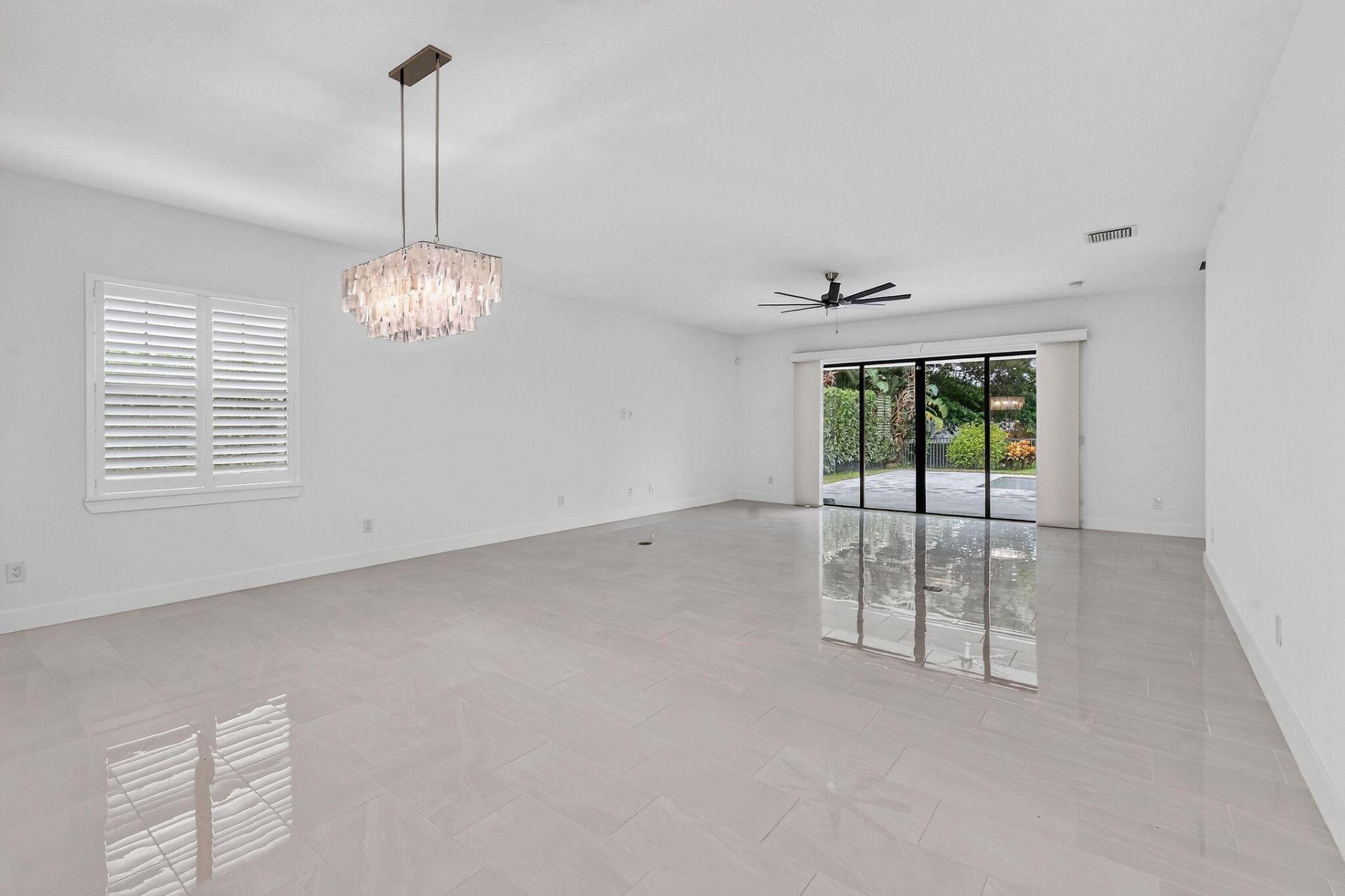 2948 Gin Berry Way, West Palm Beach, FL 33401 Photo