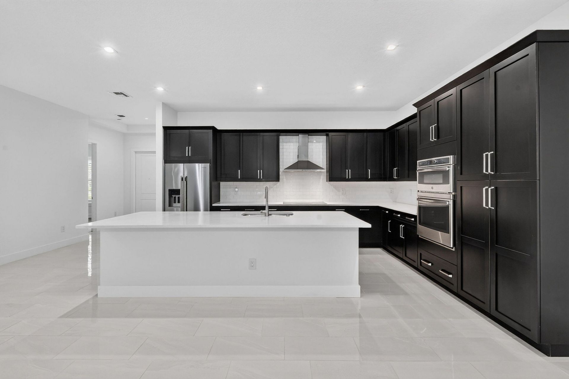 2948 Gin Berry Way, West Palm Beach, FL 33401 Photo