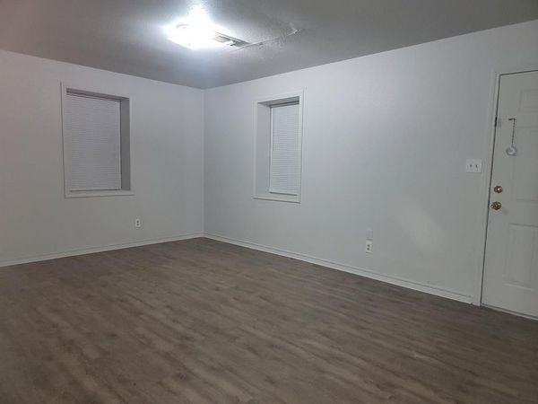 402 Stephens Street, Unit #3, Clyde, TX 79510