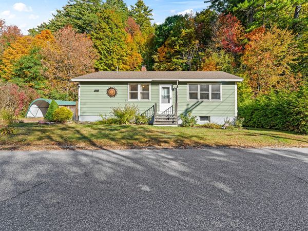 8 Davis Court , Wilton, ME 04294