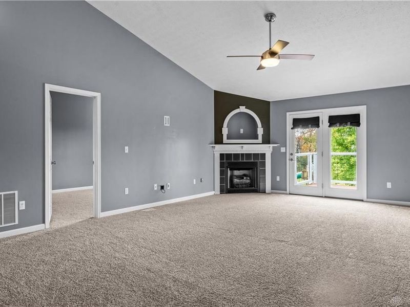 3609 Madison Grace Way, Franklin, OH 45005 Photo 4