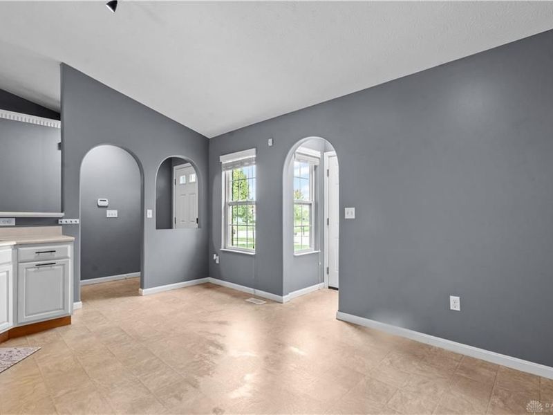 3609 Madison Grace Way, Franklin, OH 45005 Photo 9