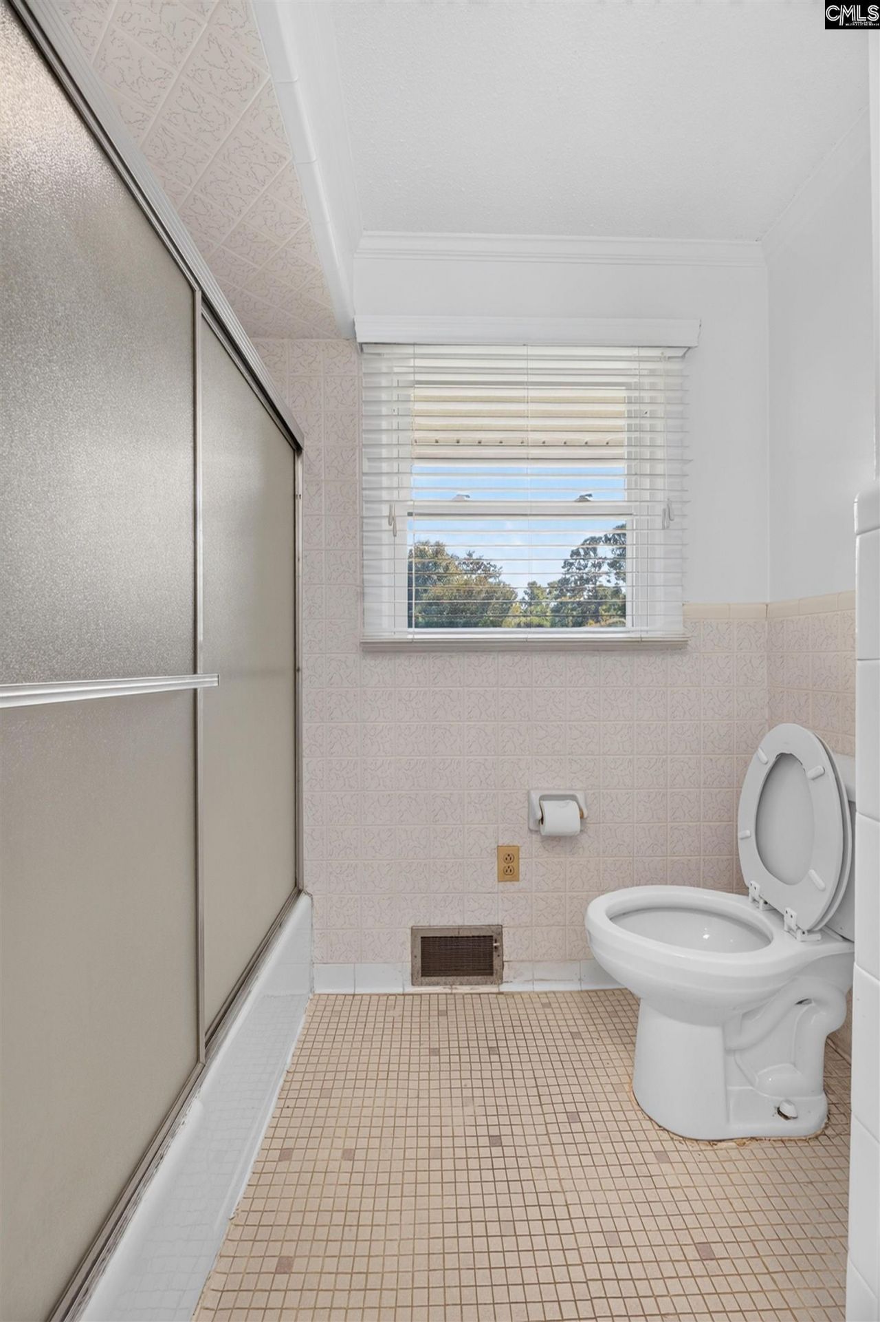1793 Forest Drive Photo 32