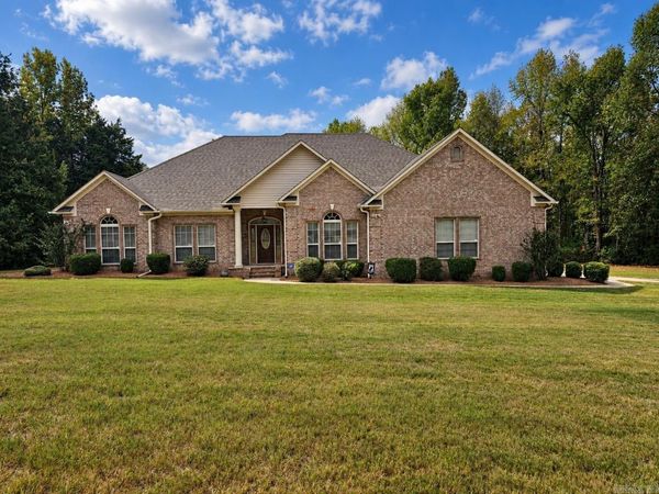 116 Huffman Court, Beebe, AR 72012