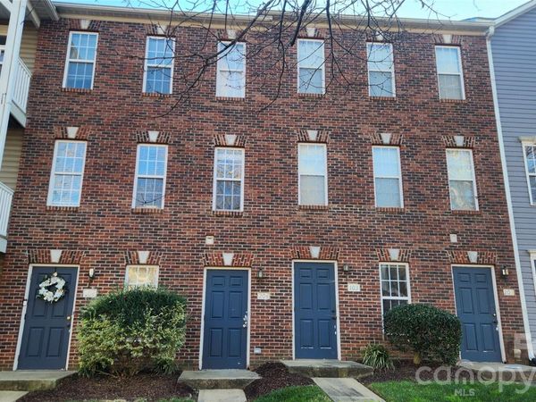 110 Steam Engine Drive, Unit 204, Mooresville, NC 28115