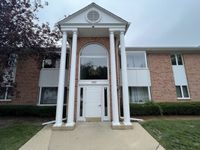 1503 N Milwaukee Avenue, Libertyville, IL 60048 primary photo