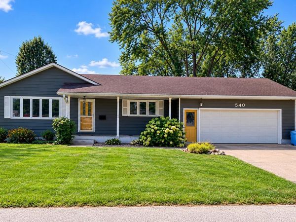 540 E Walnut Street , Geneseo, IL 61254
