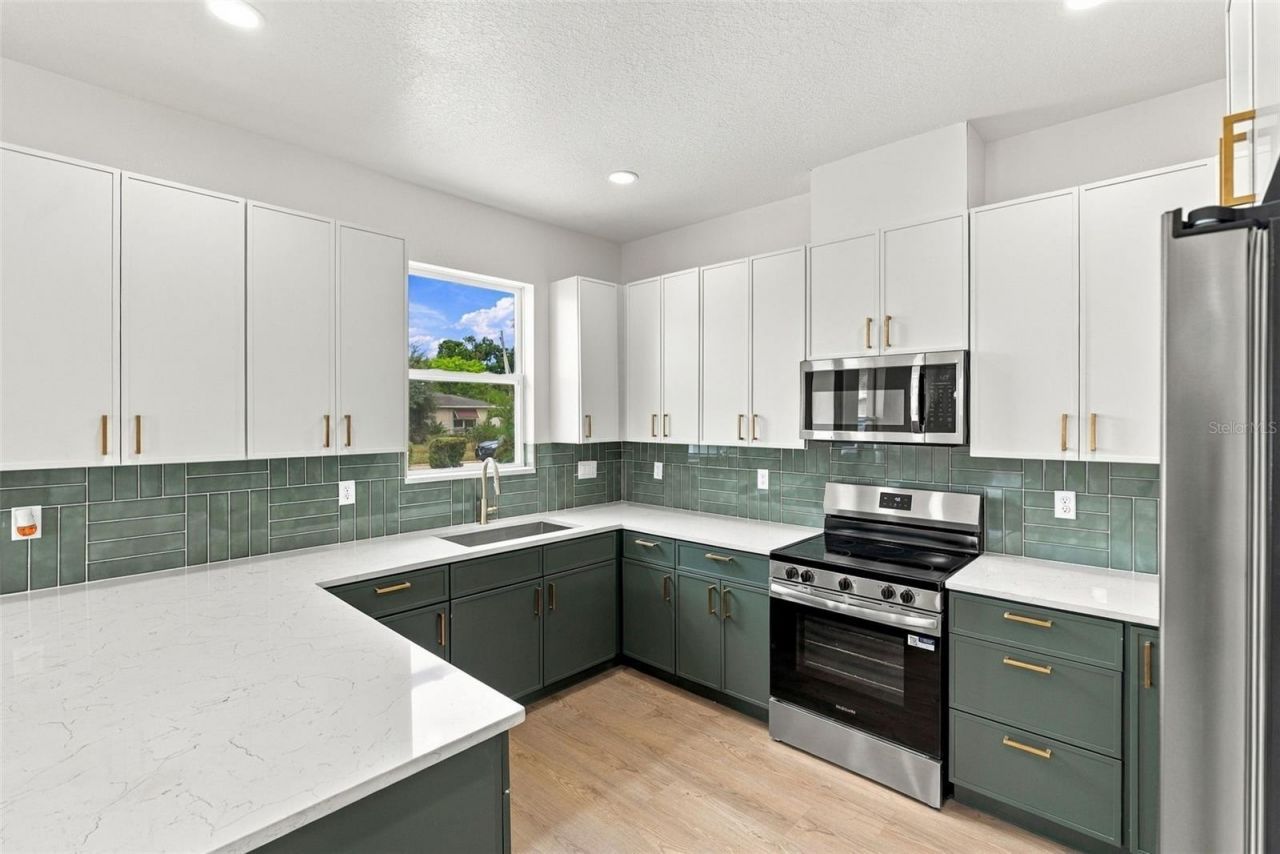 3009 Melrose Avenue S, Saint Petersburg, FL 33712 Photo