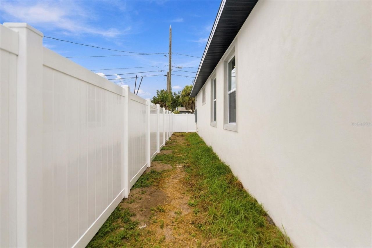 3009 Melrose Avenue S, Saint Petersburg, FL 33712 Photo