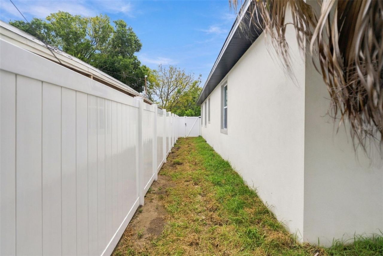 3009 Melrose Avenue S, Saint Petersburg, FL 33712 Photo