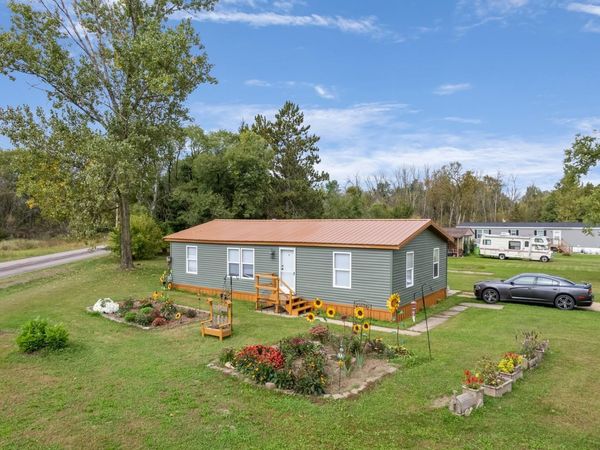 522 New Lisbon Estates West, New Lisbon, WI 53950