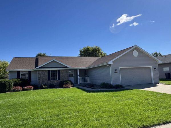2804 Autumn Lane, Janesville, WI 53546