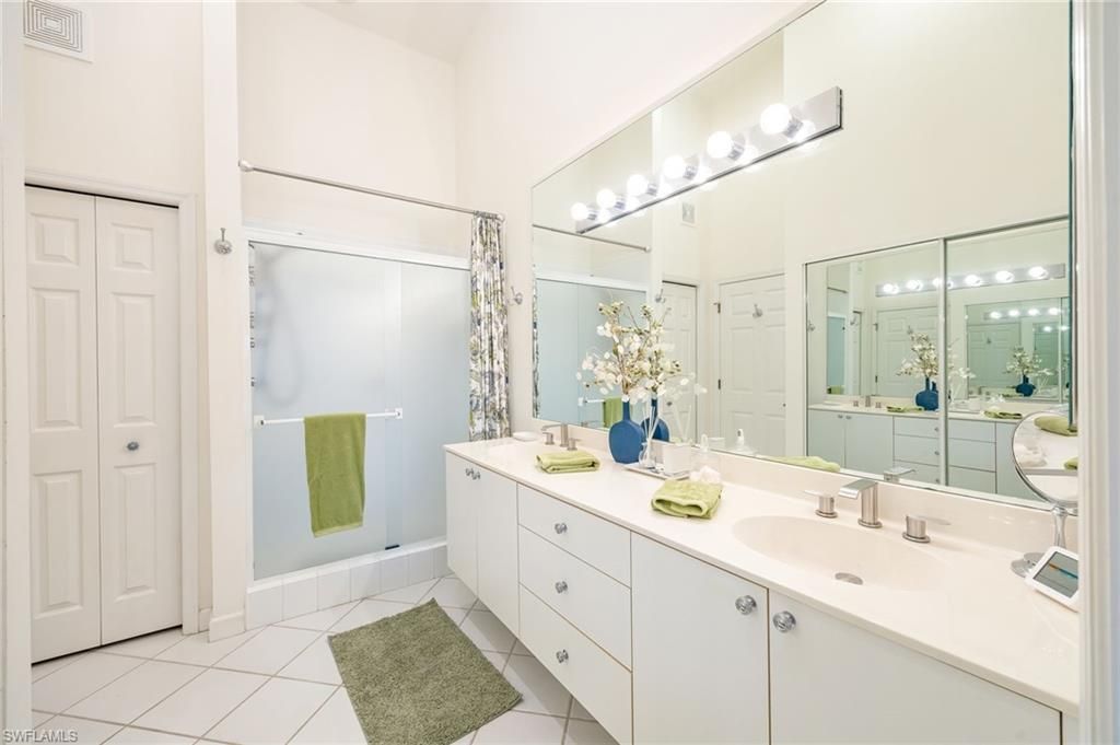 6650 Beach Resort Dr, Unit 16, Naples, FL 34114 Photo