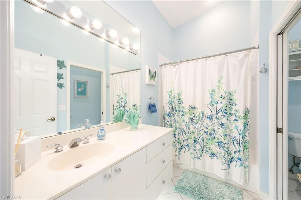 6650 Beach Resort Dr, Unit 16, Naples, FL 34114 Photo