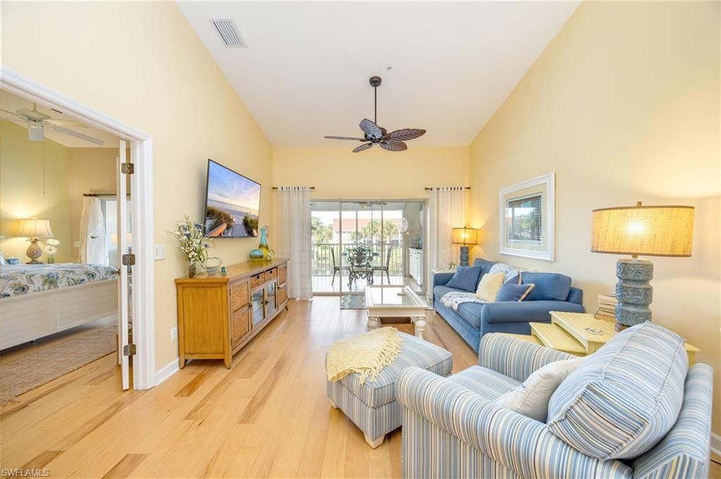 6650 Beach Resort Dr, Unit 16, Naples, FL 34114 Photo