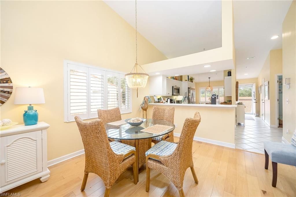 6650 Beach Resort Dr, Unit 16, Naples, FL 34114 Photo
