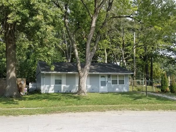 41 Scarlet Drive , Belleville, IL 62220