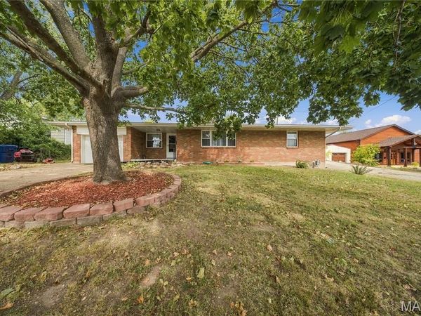 102 W Center Street , Salem, MO 65560