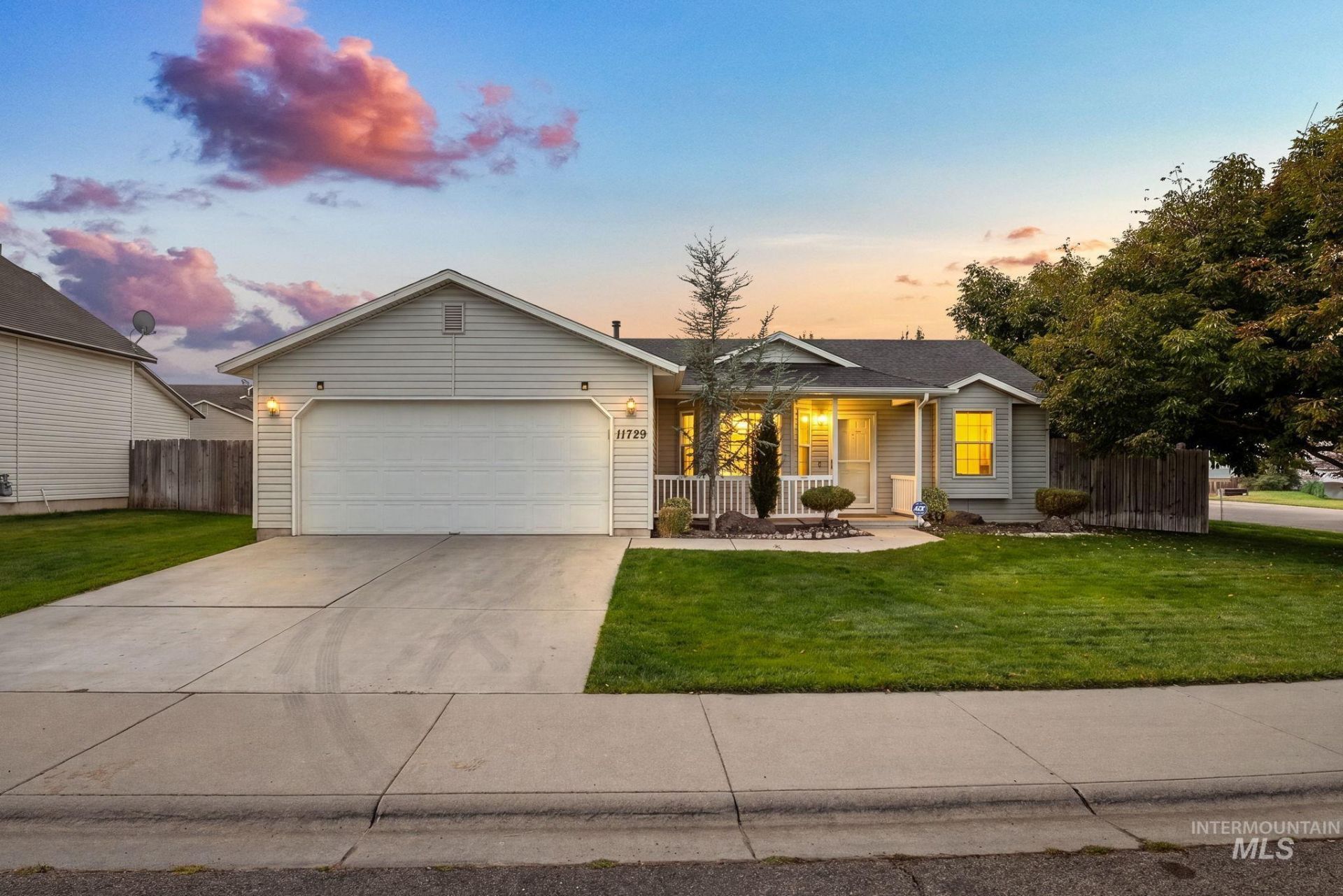 11729 W Shetland Dr. primary photo