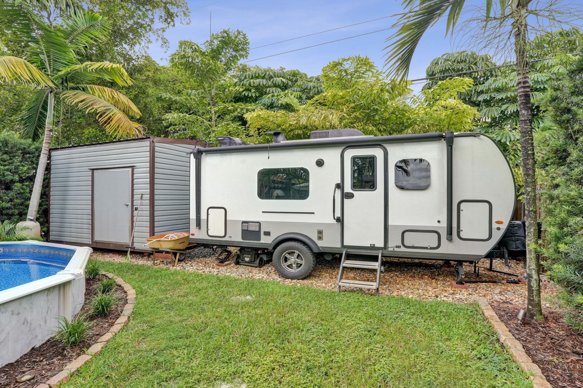 800 N 59th Avenue, Unit 1-2, Hollywood, FL 33021 Photo