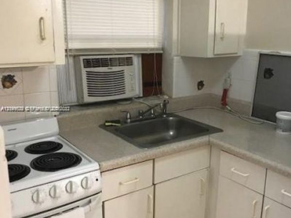 Unit 6, Dania Beach, FL 33312