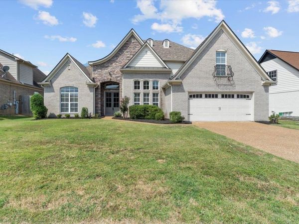 5031 SAWYER LAKE DR, Bartlett, TN 38002