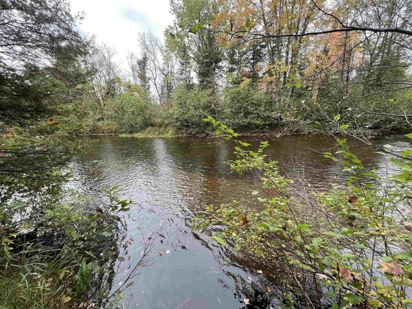 OLD 38 ROAD, Amberg, WI 54102