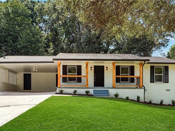 385 Greenwood Drive NW, Lilburn, GA 30047