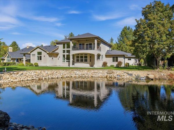 9395 W Pandion Ct, Garden City, ID 83714