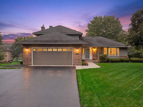 15019 Village Woods Drive, Eden Prairie, MN 55347