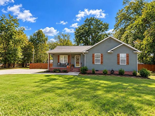 256 CYPRESS AVE , Selmer, TN 38375