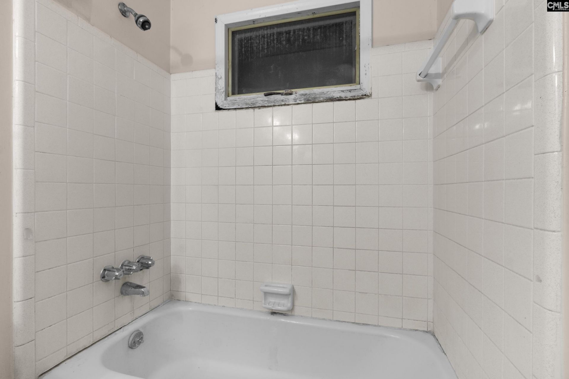 6723 Valleybrook Road  Photo 26