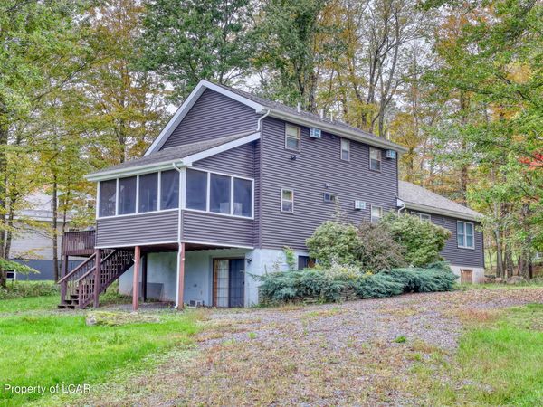 46 Forest Lane, Lake Ariel, PA 18436