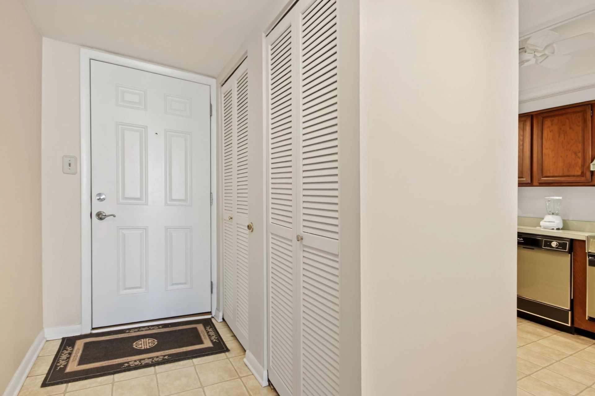10200 Beach Club Dr. Photo 10