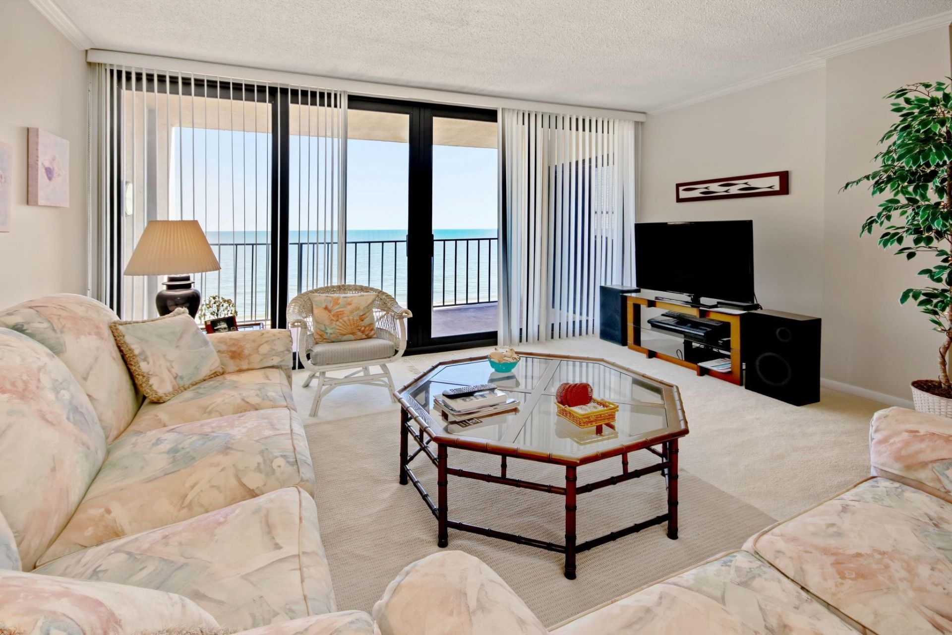 10200 Beach Club Dr. Photo 11
