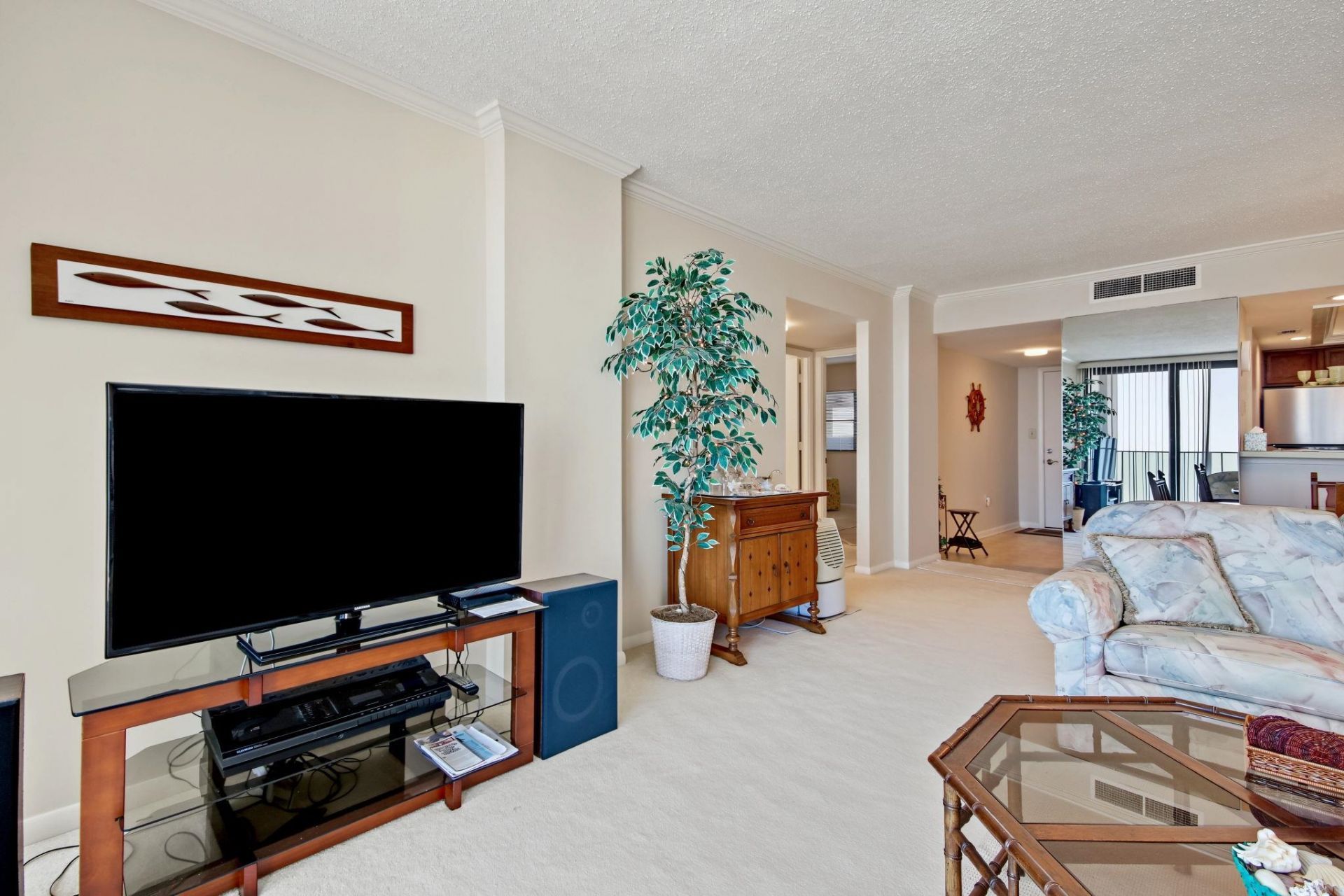 10200 Beach Club Dr. Photo 14