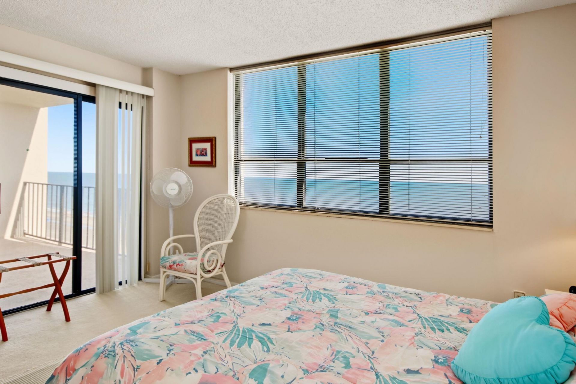 10200 Beach Club Dr. Photo 23