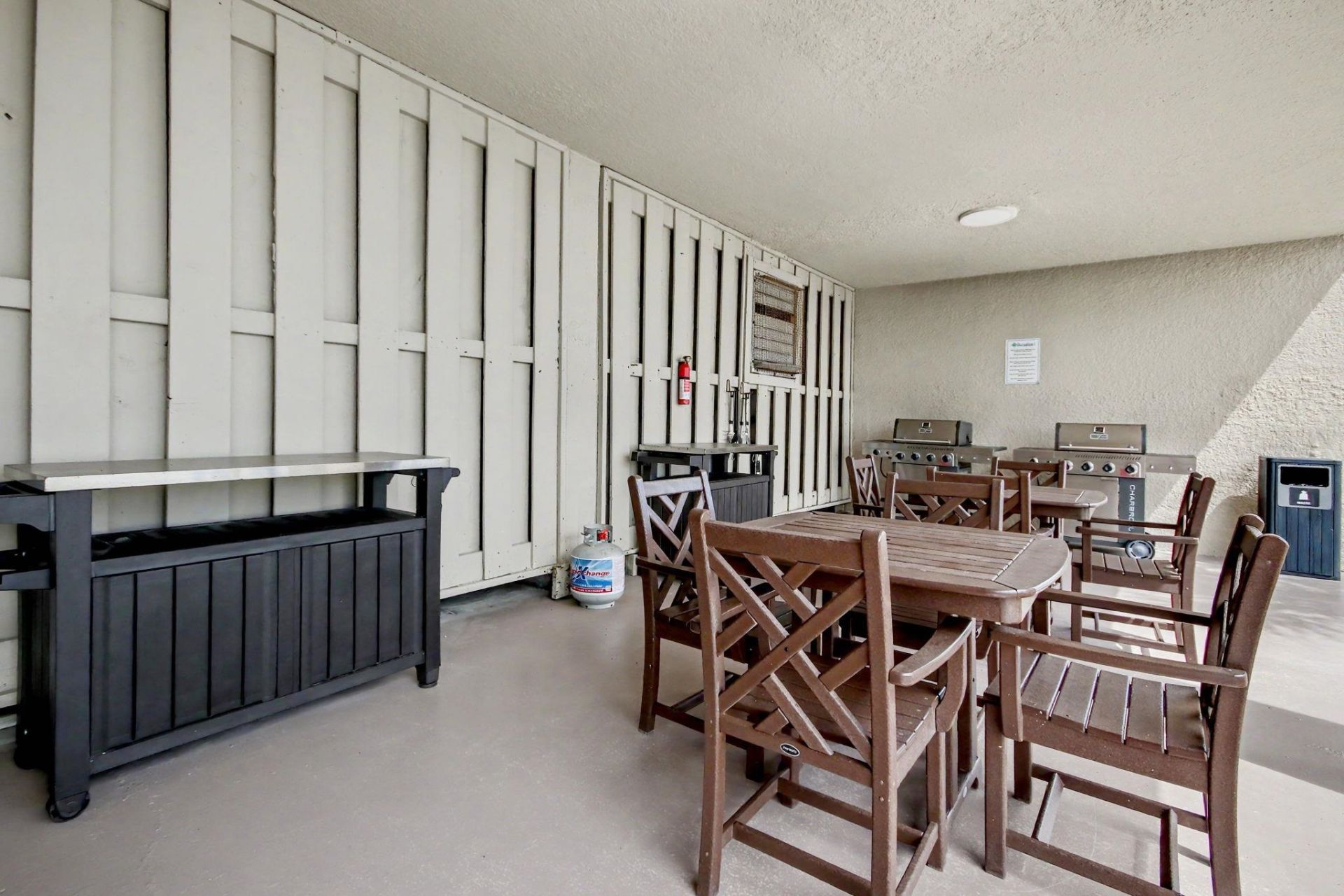 10200 Beach Club Dr. Photo 39