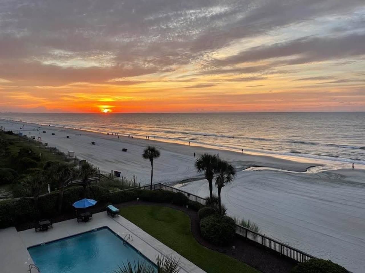 10200 Beach Club Dr. Photo 40