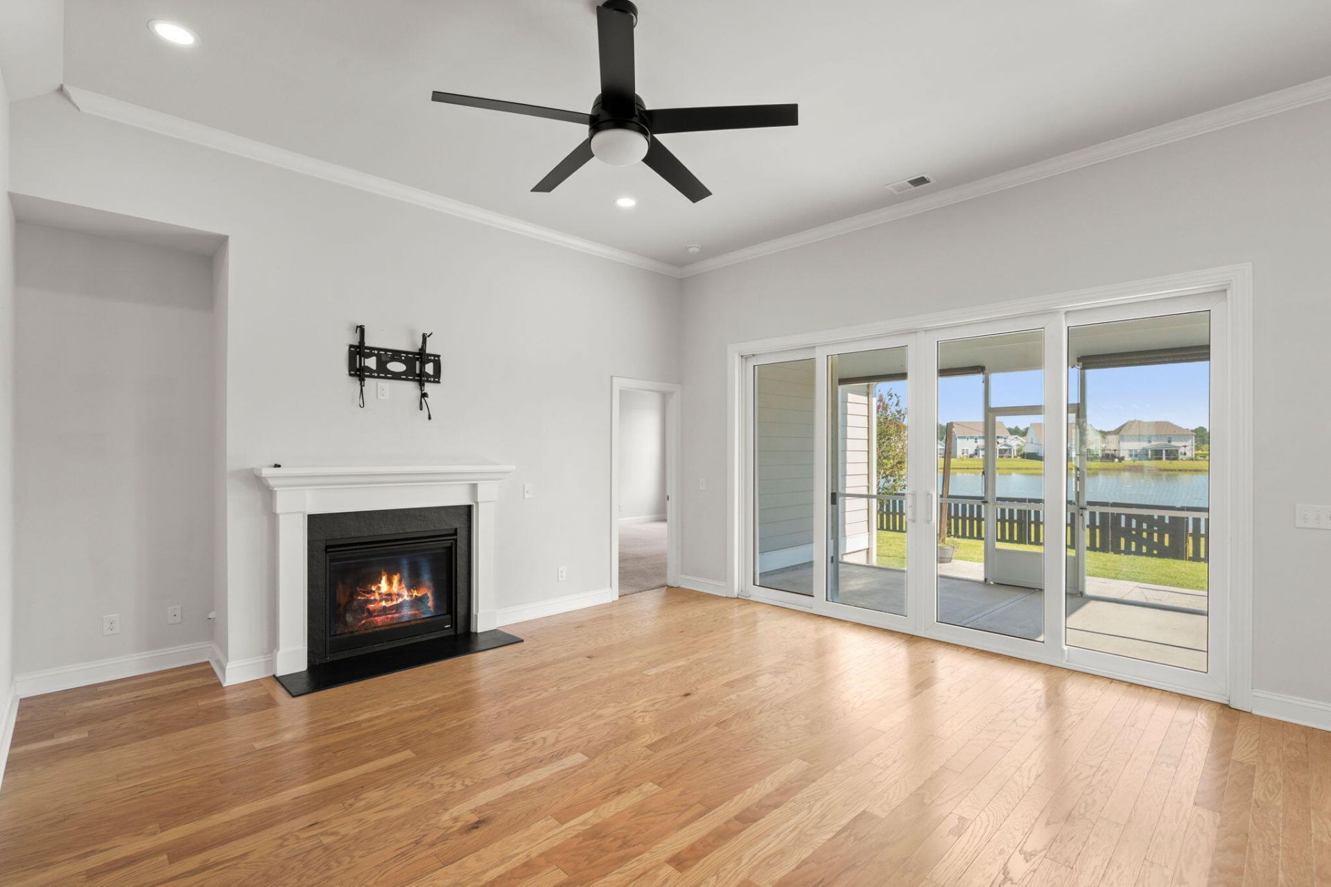 222 Seaworthy Street Photo 13
