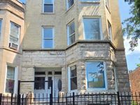 6039 S Eberhart Avenue, Chicago, IL 60637 primary photo