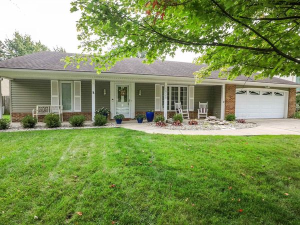 5924 Hallowell Place, Fort Wayne, IN 46815