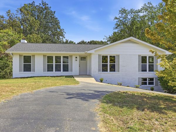 60 W Highland Drive, Ringgold, GA 30736