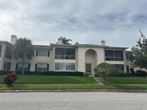 10325 CARROLLWOOD LANE , Unit 77, TAMPA, FL 33618