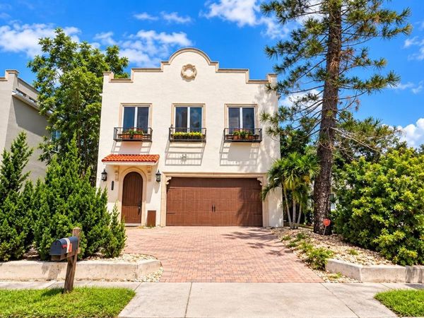 2225 BAHIA VISTA STREET , SARASOTA, FL 34239