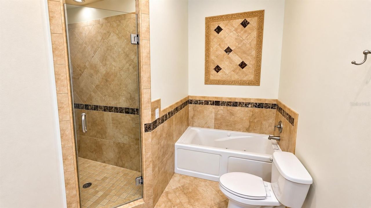 2225 Bahia Vista Street , Sarasota, FL 34239 Photo