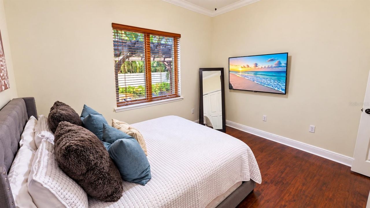 2225 Bahia Vista Street , Sarasota, FL 34239 Photo